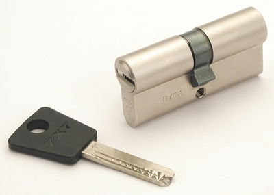 7x7 key and double cylinder_s.jpg